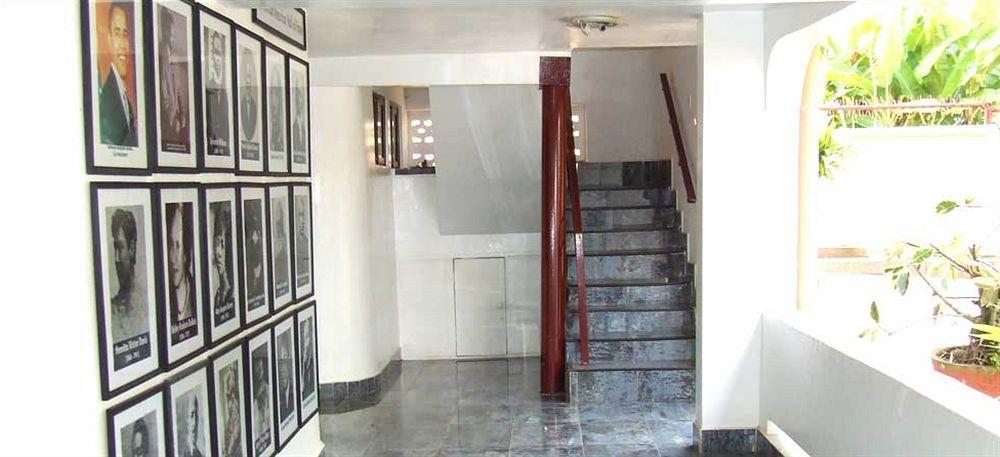 Hotel Pink Panther Kumasi Exterior foto